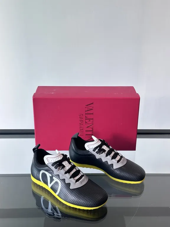 Valentino Shoe 